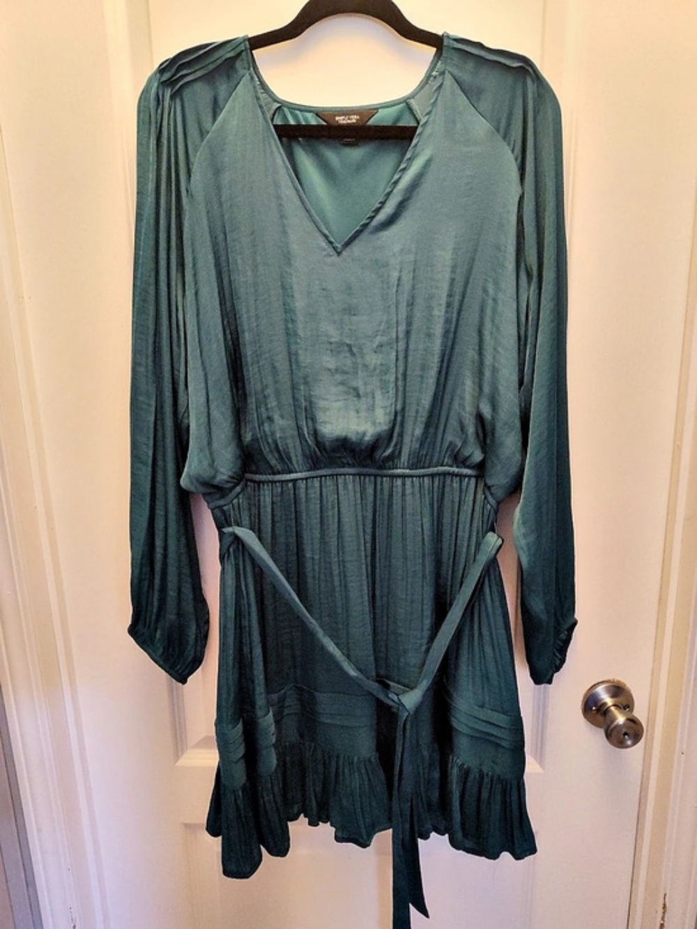 Simply Vera Wang Green Mini Dress Size XL Like New